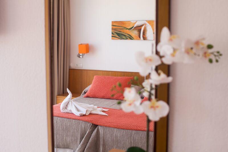 Hostal Los Pinos Эс-Кана Экстерьер фото